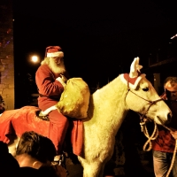 Babbo Natale a cavllo